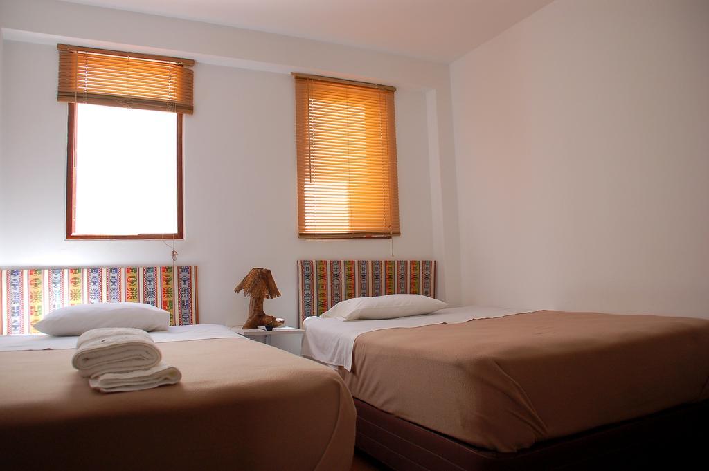 Viavia Cafe Ayacucho Hotel Стая снимка