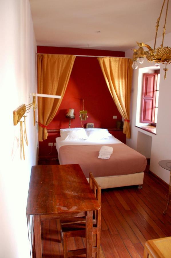 Viavia Cafe Ayacucho Hotel Стая снимка